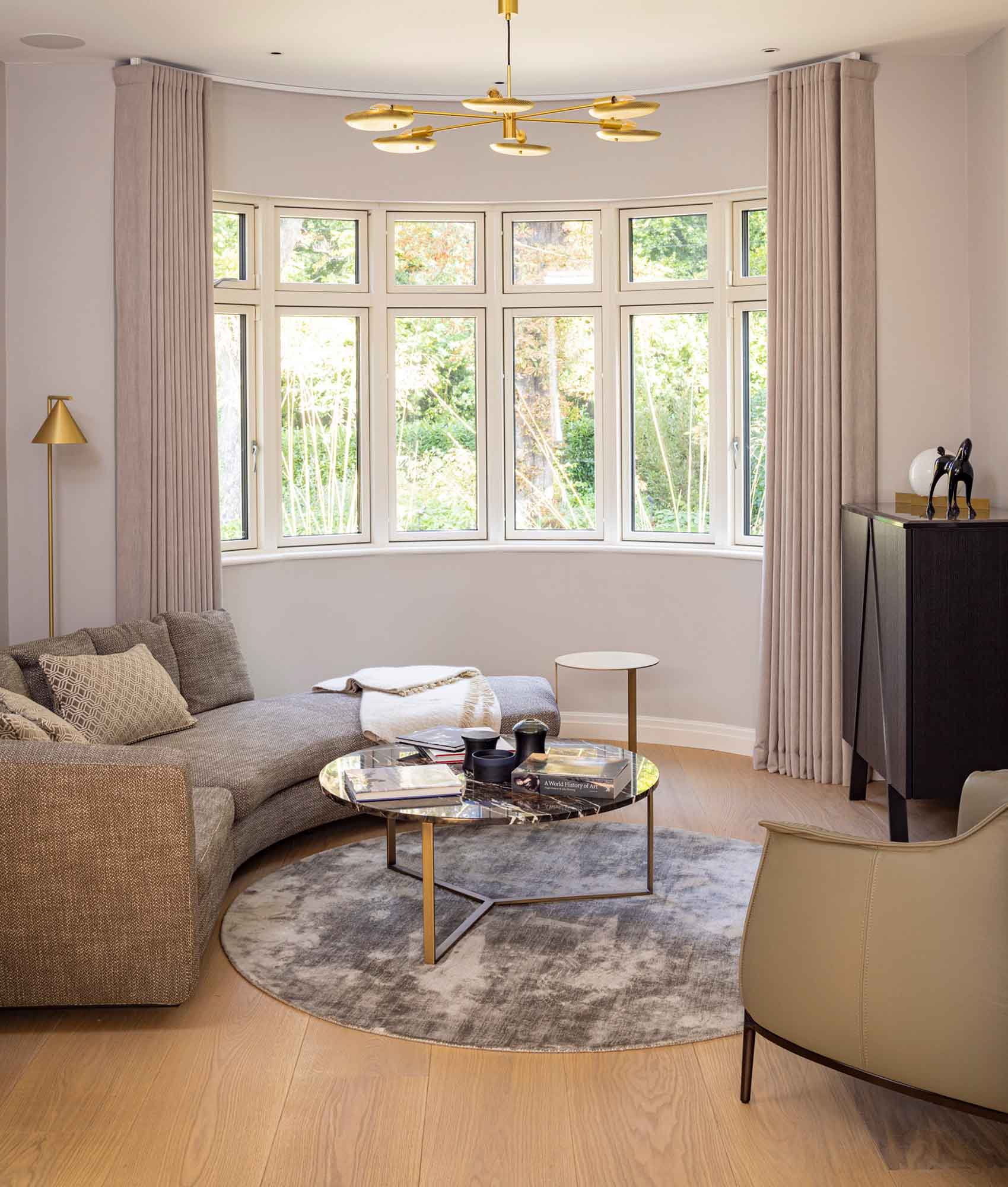 Mt-Merrion-Living-room-3b