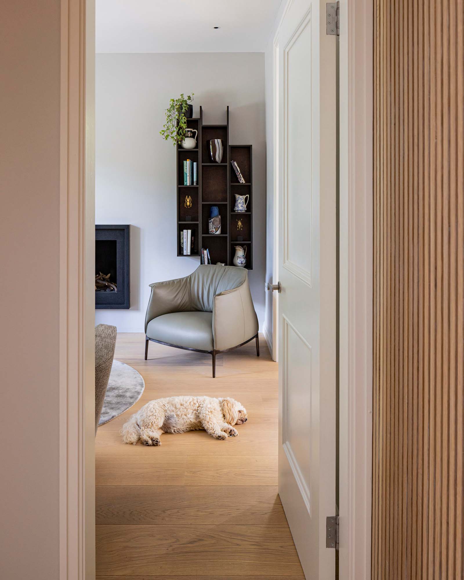 Mt-Merrion-Living-room-detail-2